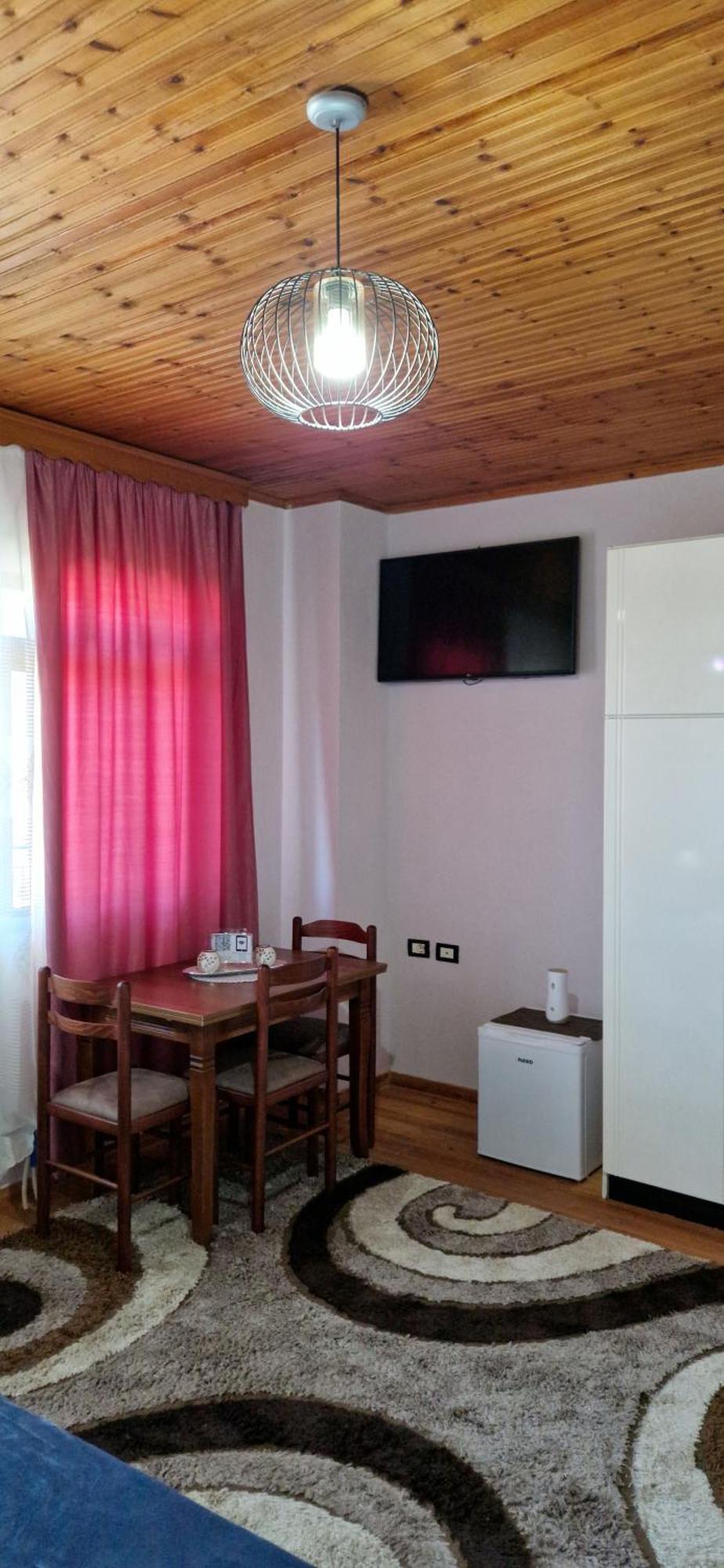 Shena Guest House Gjirokastër Eksteriør bilde