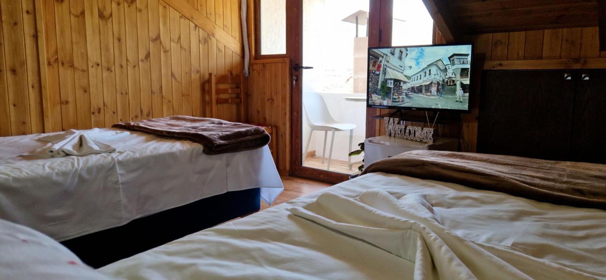 Shena Guest House Gjirokastër Eksteriør bilde