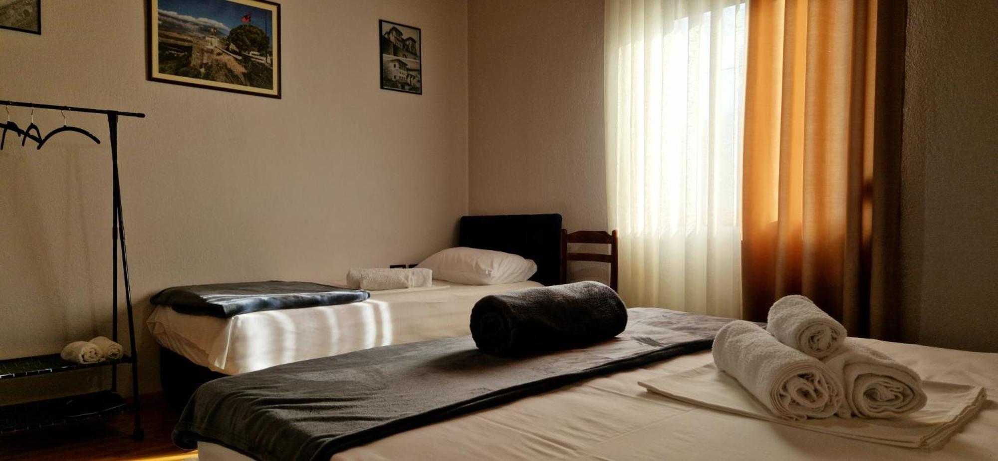 Shena Guest House Gjirokastër Eksteriør bilde